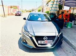 نيسان ألتيما